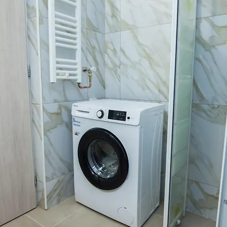 Charming Urban Oasis 1Br Apt Near Megaro Mousikis-2